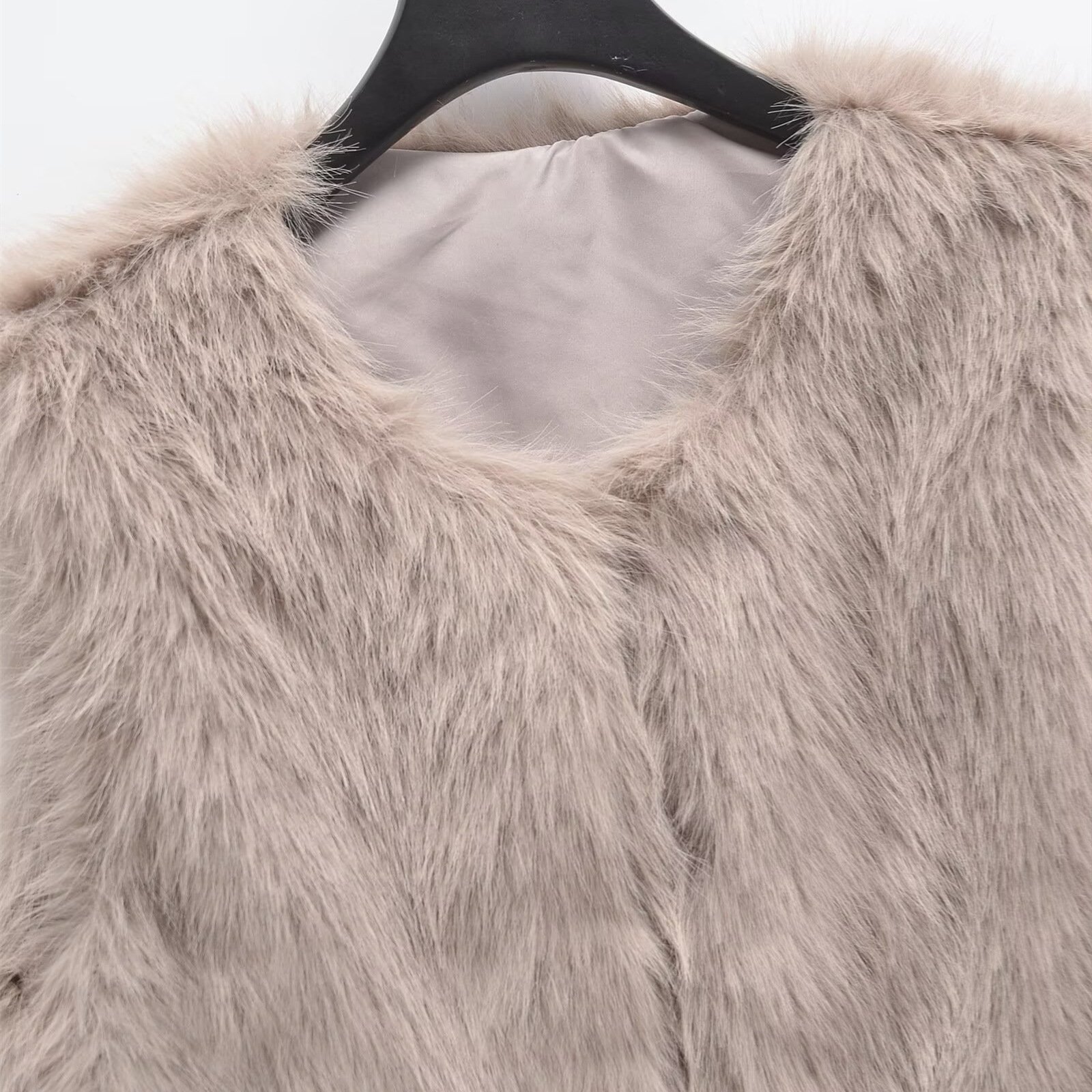 Street faux fur vest for women's clothing - Image 3